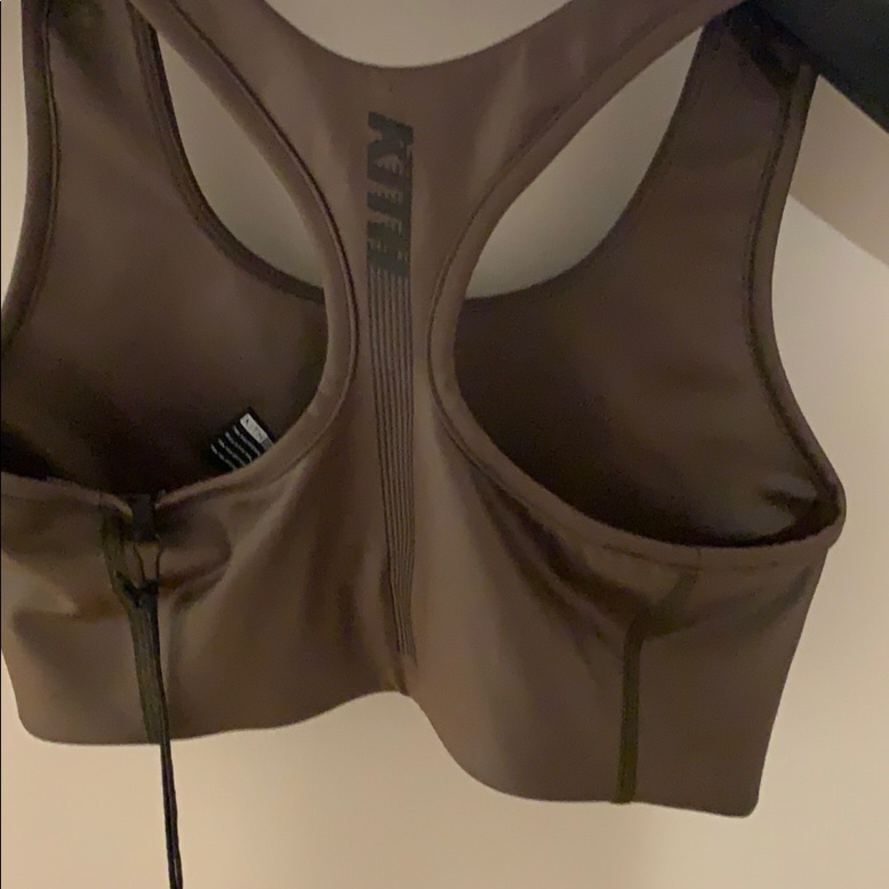 Olive color sports bra - Picture 4 of 5